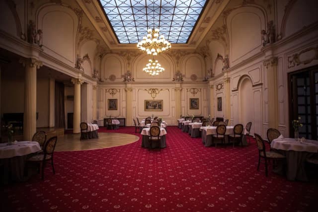 Grand Hotel Łódź kiedy otwarcie - poznaj datę i historię hotelu Grand Hotel Łódź kiedy otwarcie - poznaj datę i historię hotelu