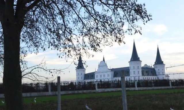Kiedy otwarcie hotelu Cztery Wieże w Katarzyninie? Sprawdź aktualności Kiedy otwarcie hotelu Cztery Wieże w Katarzyninie? Sprawdź aktualności